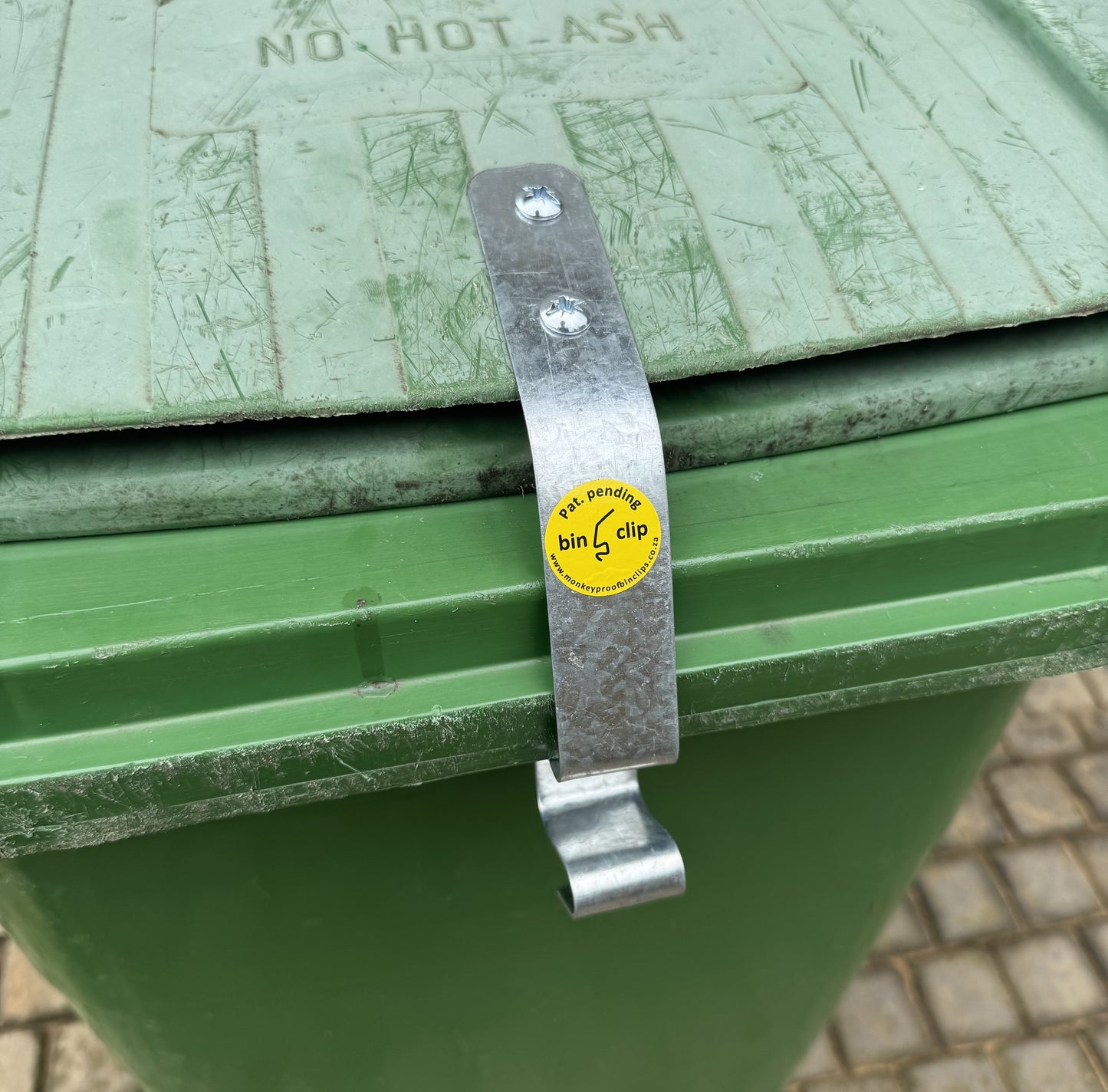 Monkey Proof Bin Clip