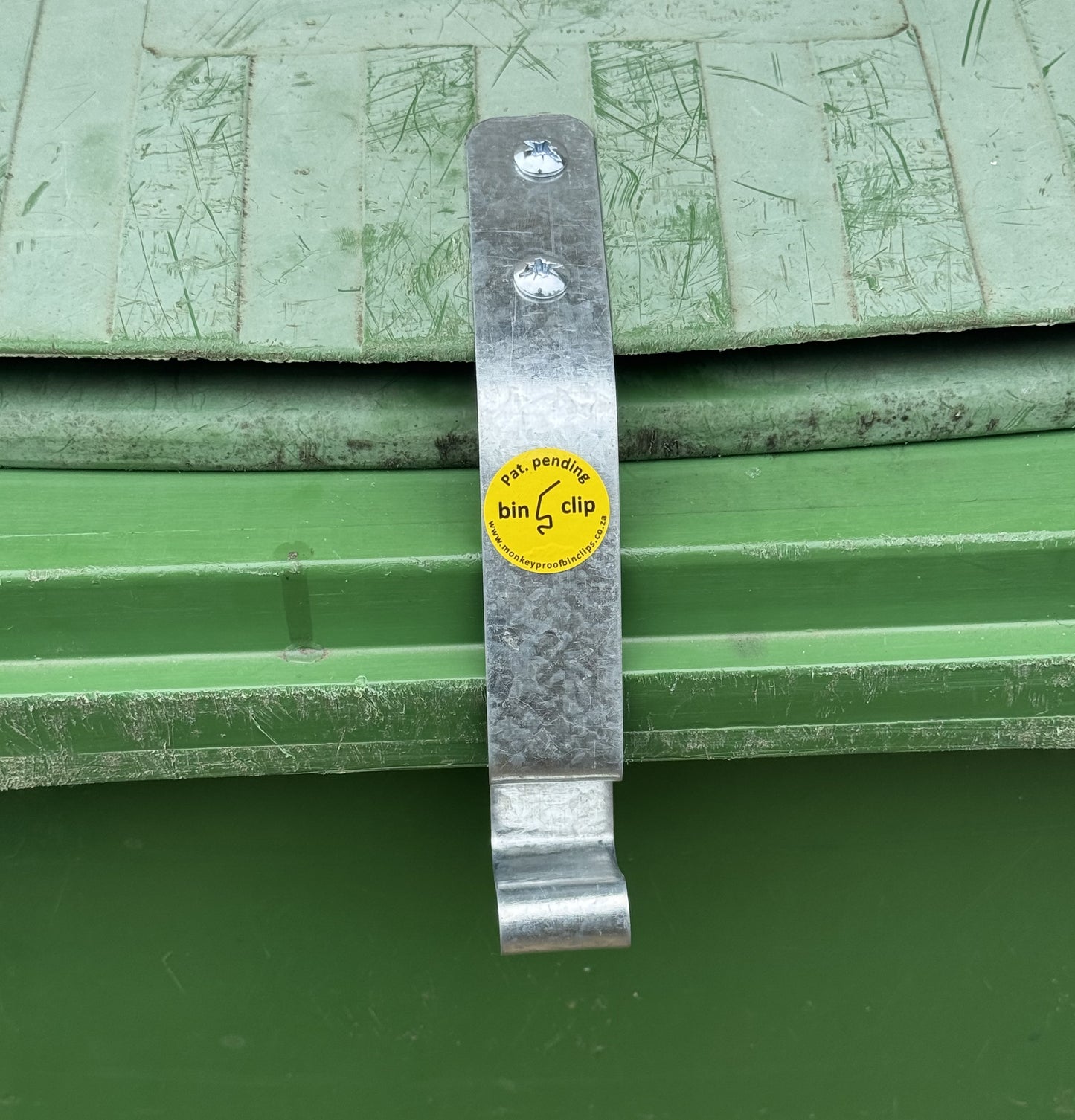 Monkey Proof Bin Clip