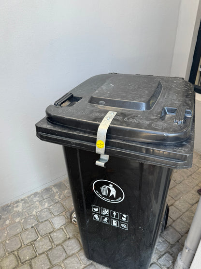 Monkey Proof Bin Clip